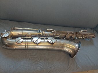 Baryton saxofon - 2