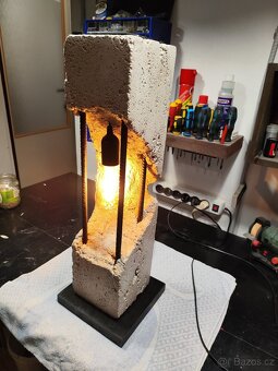 Betonova lampa WiFi - 2