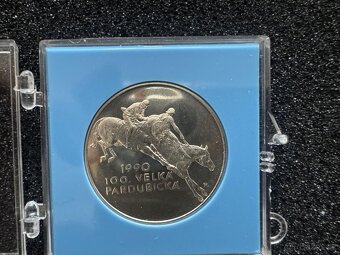 100 Kčs 1990 - VELKÁ PARDUBICKÁ - PUNCOVANÁ - 2