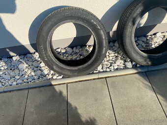 Pirelli Cinturato P7 215/55/R16 - 2