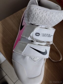 Prodám Nike vrhačské tretry vel.44 - 2