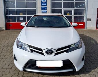 Toyota Auris 1.3 VVti - 2015 - ČR - 2