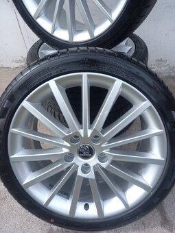 Originál alu kola skoda octavia rs lll - 2