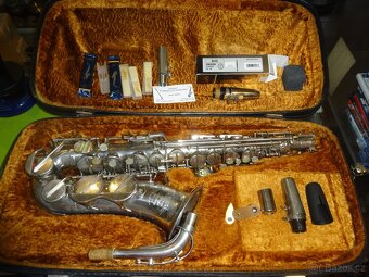 ALT Saxofon AMATI super CLASSIC, po servise. - 2