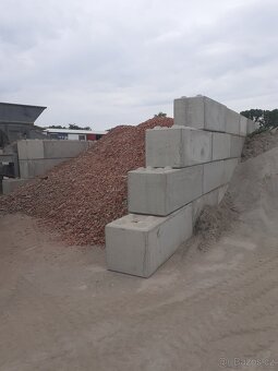 betonové bloky - 2