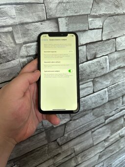 iPhone Xr 64 Gb - 2