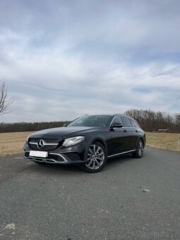 Mercedes Benz E220d - 2