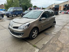Renault Clio III combi 1.2 rok 2008 - 2
