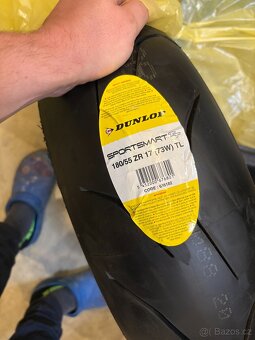 Nové nejeté pneu Dunlop sportsmart 180/55 ZR 17 73w TL - 2