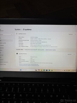 Lenovo ThinkPad X270 - 2
