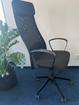 Ikea MARKUS Kancelářská židle, Vissle tmavě šedá - 2