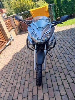 Honda Varadero 125V XL - 2