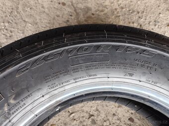 Nové pneu Pirelli 265/70/19,5 - 2