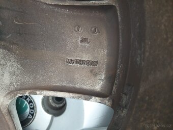 Litá kola Škoda 7Jx17 ET37 5x112 - 2