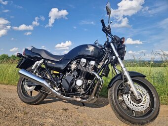 Honda CB 750 - Seven fifty - nájezd 8500 km - 2