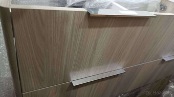 Závěsná koupelnová skříňka LAUFEN š. 116cm - nová - 2