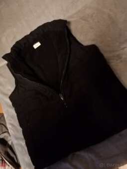 Zimní zateplená vesta vel. M - 2