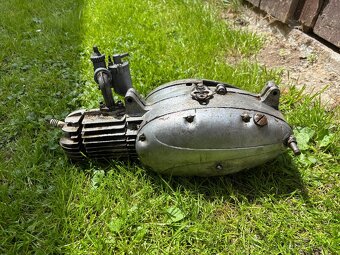 jawa 550 pařez motor - 2