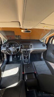 Volkswagen Sharan 2.0 TDi - 2