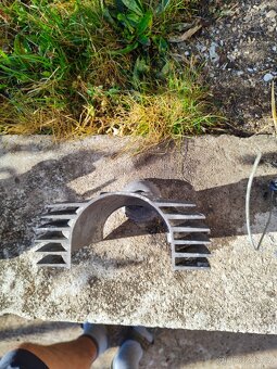 ,kryt karburatoru - 2