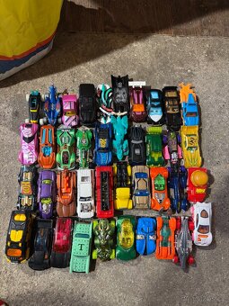 Hotwheels - 2