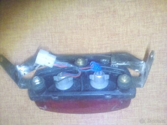 Zxr 400 zadní světlo - 2