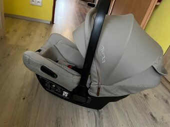 Vajíčko Nuna Pipa Next + Pipa base - 2