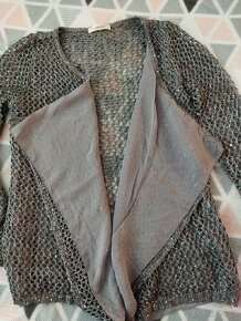 Lehký svetřík vel.42-44 - 2