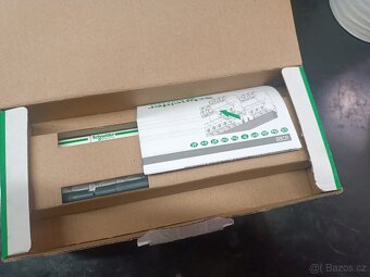 SCHNEIDER Jistič 16B/3 iC60H A9F06316 - 2