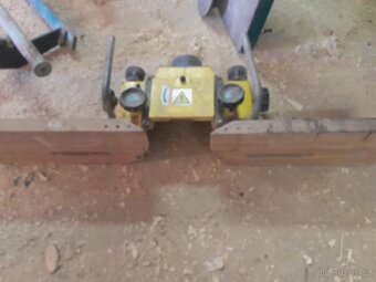 Prodám spodní frézku Rojek FSN300 - 2