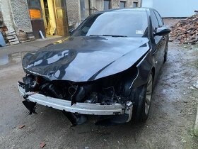 2006 BMW E60 M5 - NA NÁHRADNÍ DÍLY - 2