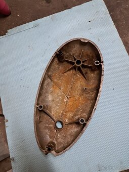 Jawa 250/559 Víko spojky - 2