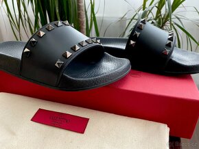 Valentino Sandal - 2