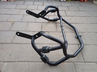 Padací rám Suzuki V Strom 1050 - 2