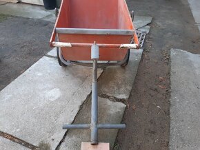 Vyklápěcí vozík Fortschritt - 2