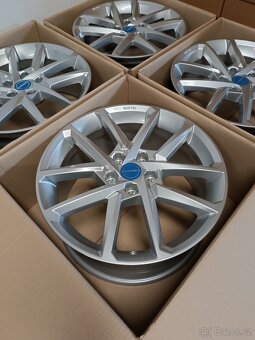 5x114.3 R18 - 2