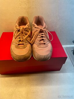 Nike - 2