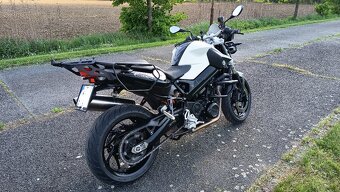 BMW F800R - 2