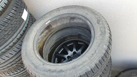 Michelin 195/60 15 a Nexen 195/65 15 aj. - 2