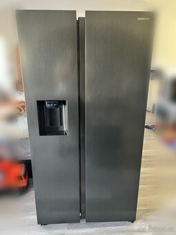 Chladnička SAMSUNG RS68A8841B1/EF 634L - 2