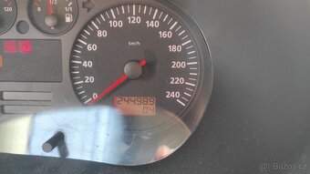 Seat Toledo 1,6 benzín 2002 rok - 2