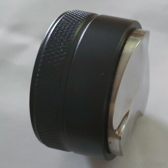 Distributor kávy, zarovnávač 53mm - 2