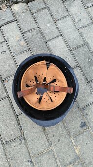 prodám přilbu - viz. foto - 2