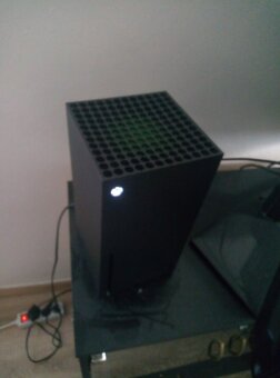 Xbox series x 17 měsíců záruka - 2