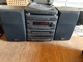 Prodám hifi věže aiwa s reprobedny - 2