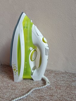 Napařovací žehlička Sencor - 2