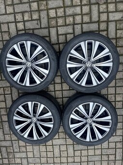 ORIGINÁL Alu Volkswagen MUSCAT R18, 5x112 - TOP STAV, LETNÍ - 2