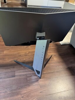 Monitor DELL Alienware 240HZ - 2