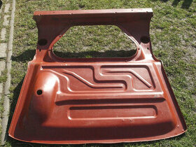 Wartburg práh podlaha kufru čelo nové DDR - 2