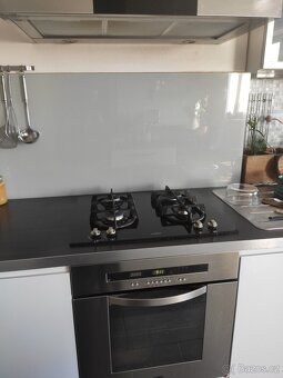 Sklo za varnou desku, kuchyňskou linku - 2